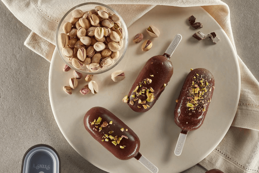 Set de 4 moldes de helado Lékué Classic Creamy + tarrina de helado de silicona negra