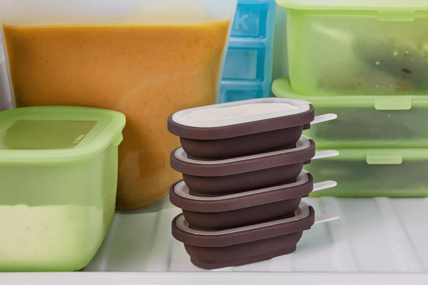 Set of 4 Lékué Classic Creamy ice cream moulds + black silicone ice cream tub