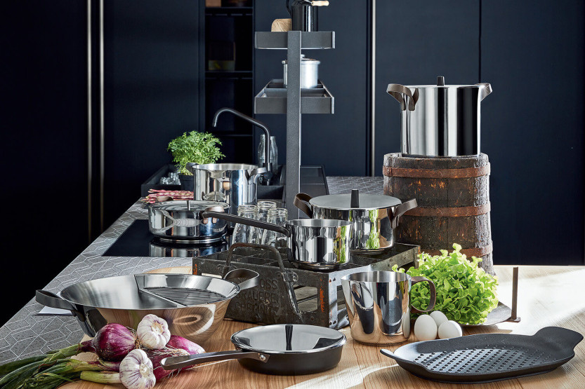 Alessi Edo kogegrejssæt med 7 dele i 18/10 rustfrit stål designet af Patricia Urquiola
