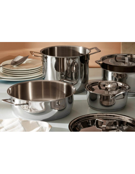 Batería de cocina Alessi Pots&Pans 7 piezas de acero inoxidable 18/10 diseñada por Jasper Morrison