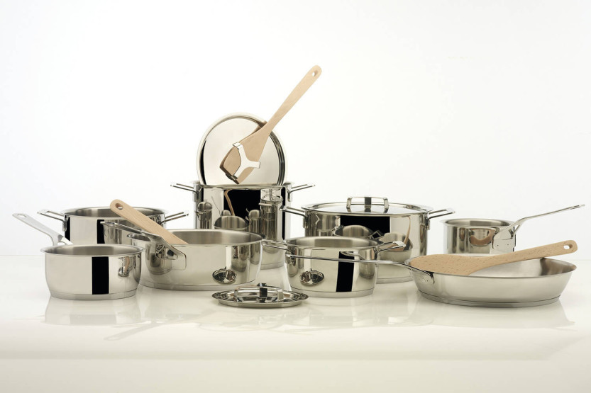 Set di pentole Alessi Pots&Pans da 7 pezzi in acciaio inox 18/10 disegnato da Jasper Morrison