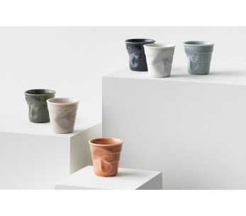 Pebble Grey porslinskopp Revol Espresso Froissé 8cl 2