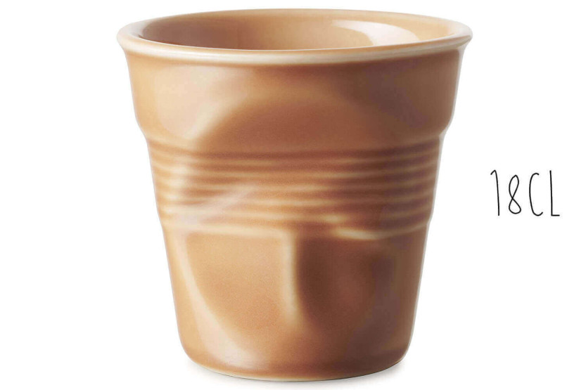 Kuppi Revol Cappuccino Froissé 18cl Terre de Sienne -posliinista valmistettu kuppi Revol Cappuccino Froissé 18cl