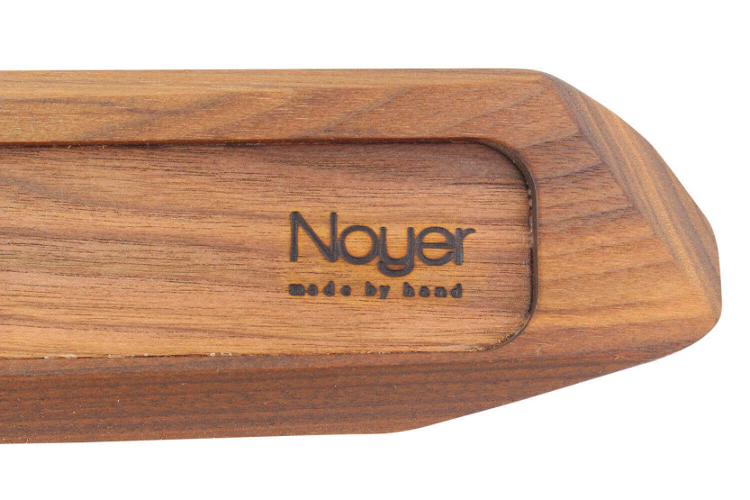 Barra magnética tope de gama Nogal 60cm para 8 cuchillos