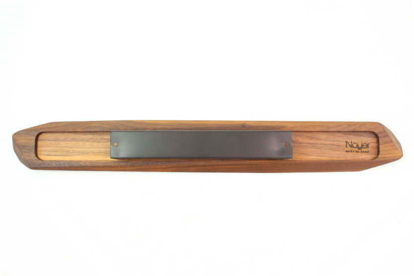 Barra magnética tope de gama Nogal 60cm para 8 cuchillos