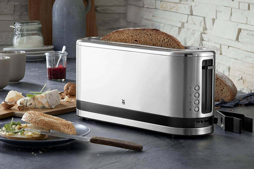 Torradeira extra longa WMF Kitchenminis com pinça para torradeira