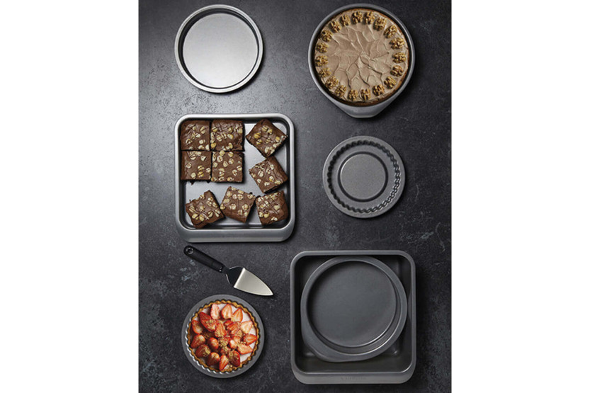 Conjunto empilhável de 7 formas de pastelaria antiaderentes Masterclass Smartspace
