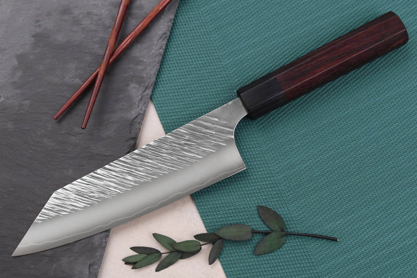 Yu Kurosaki Fujin 16,5cm SG2 perinteinen japanilainen Bunka veitsi