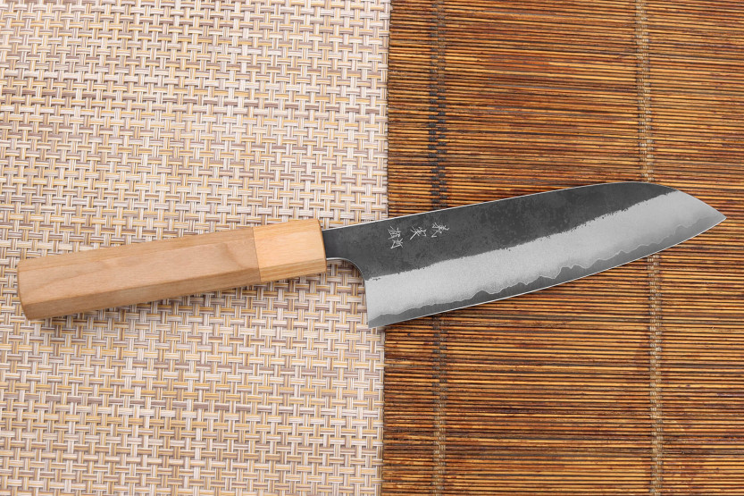 Faca japonesa de santoku Yoshimi Kato AS Brut 16,5 cm feita à mão