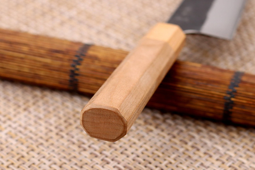 Yoshimi Kato AS Brut 16,5cm handgemaakt Japans santoku mes