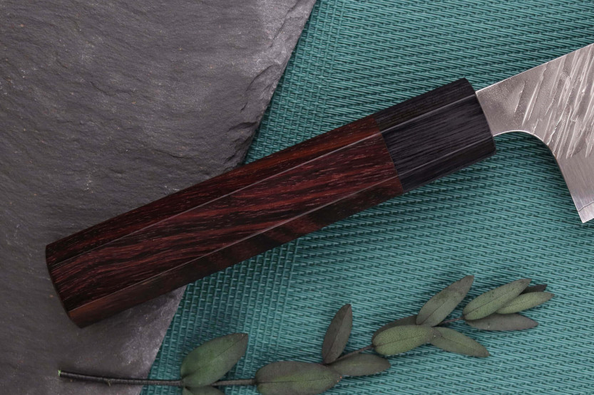 Yu Kurosaki Fujin 16,5 cm SG2 håndlaget japansk santokukniv