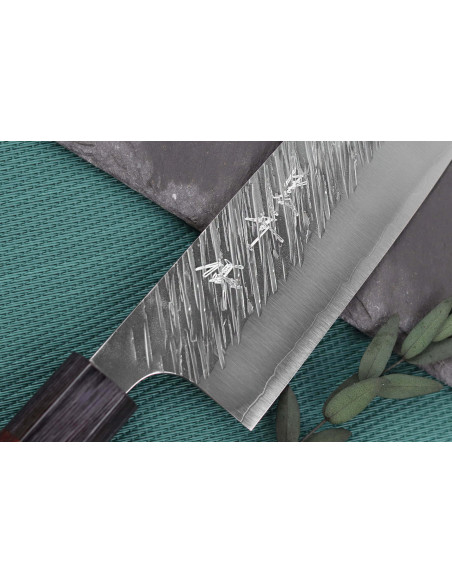 Yu Kurosaki Fujin 16,5cm SG2 handgjord japansk santokukniv