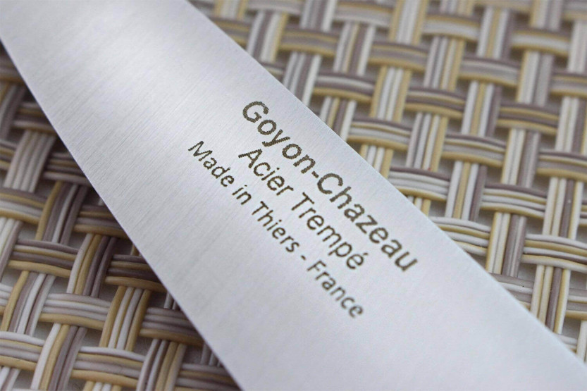 Goyon-Chazeau Le p'tit tradi 10cm coltello spelucchino con manico in granata