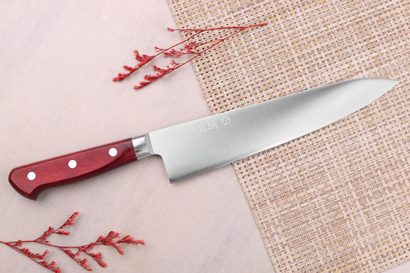Coltello da cuoco giapponese tradizionale Takamura SGR 21 cm in acciaio SPG2