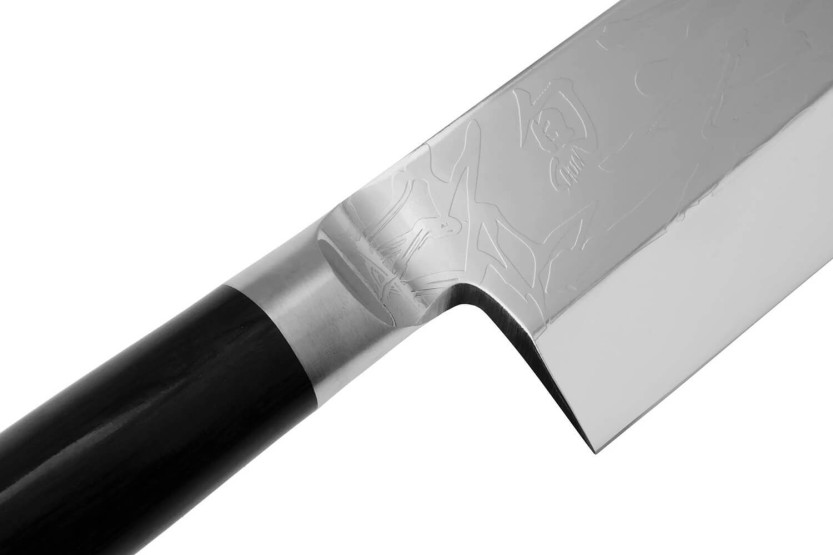 Faca Deba Japonesa KAI Shun Pro Sho 21cm com fio de corte assimétrico