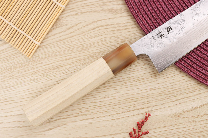 Faca bunka japonesa artesanal Yuzo Haruto Damascus de 17 cm