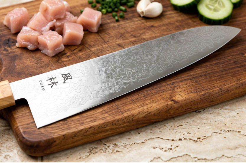 21 cm Yuzo Ryuho SG2 Damaskus japansk gyutokniv i damaskus