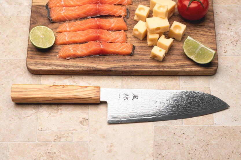 18 cm Yuzo Ryuho SG2 Damaskus japansk santoku-kniv