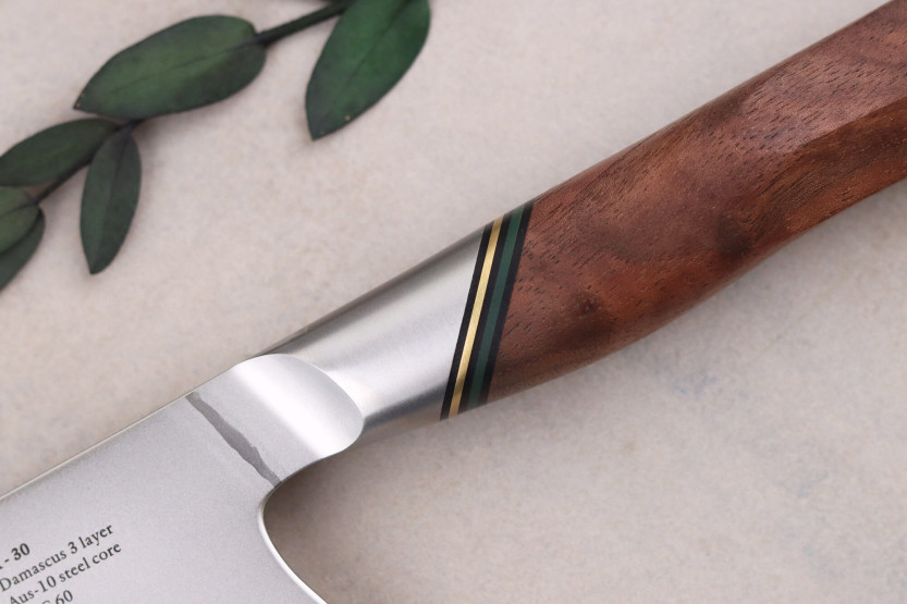 Santokumesser 18cm Ryda Knives A-30 San Maï und Griff aus Walnussholz