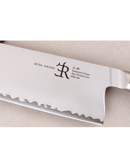 Cuchillos Ryda A-30 San Maï 18cm cuchillo nakiri con mango de nogal