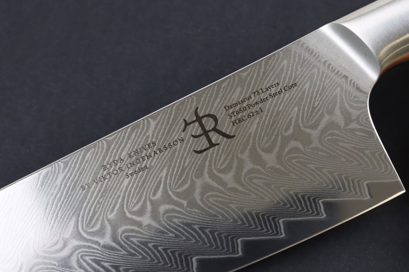 Kochmesser 21cm Ryda Knives ST650 Damast und Griff aus Olivenholz