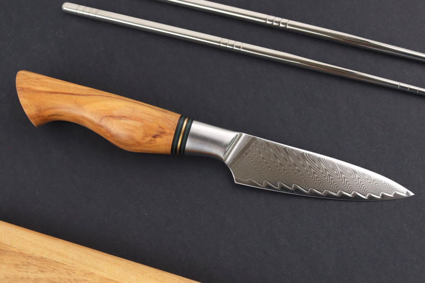 9,5 cm Ryda Knives ST650 Damaskus-skærekniv med håndtag af oliventræ