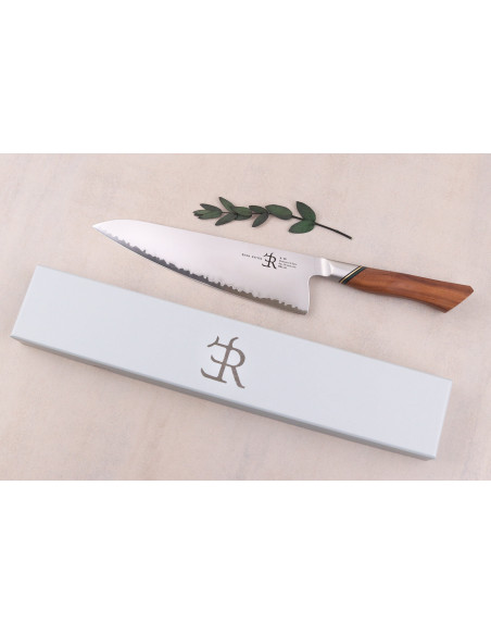 Kockkniv 20,5cm Ryda Knives A-30 San Maï med handtag i valnöt