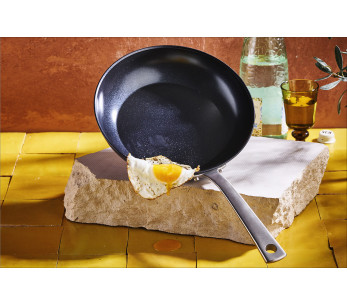Beka Savor ceramic-coated non-stick frying pan 2