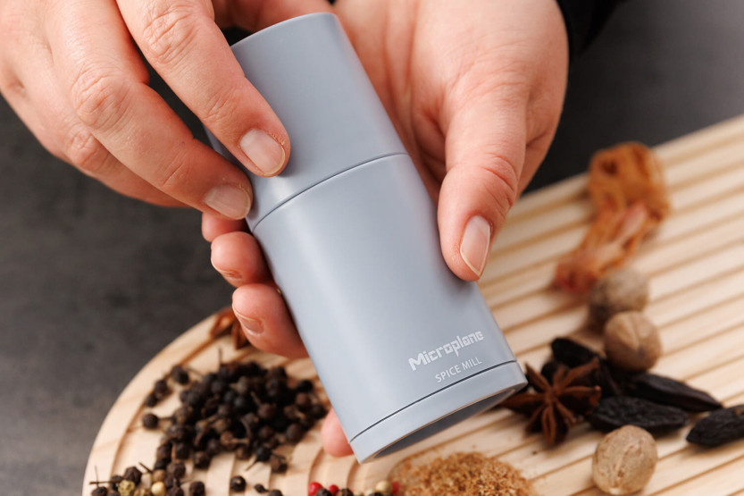 Macina spezie Microplane 2-in-1 Cloud Blue