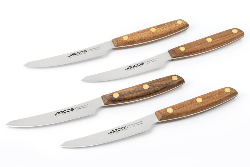 Set di 4 coltelli da bistecca Arcos Nordika da 10 cm