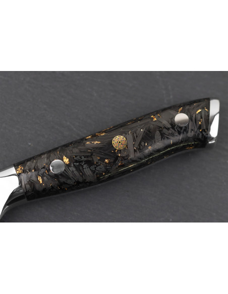 Wusaki Sakin Damascus 10Cr 15cm all-purpose knife with carbon fiber and gold leaf handle