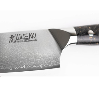 Cuchillo kiritsuke Wusaki Sakin Damasco 10Cr 20cm con mango de fibra de carbono y pan de oro 2
