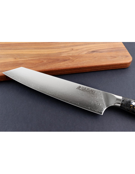 Wusaki Sakin Damascus 10Cr 20 cm kiritsuke-kniv med håndtag i kulfiber og bladguld