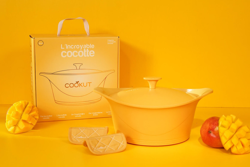 L'incroyable cocotte 28cm mango set inclusief handvat en pannenlappen - Limited Edition 2026