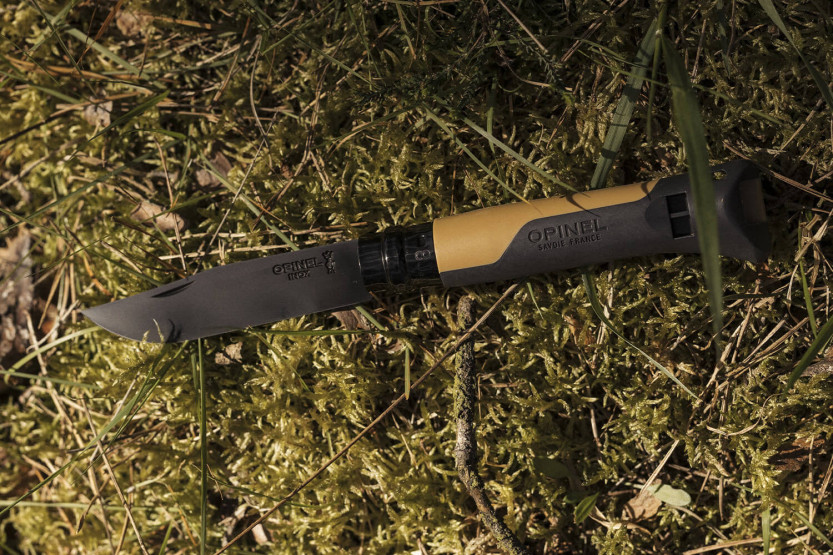 Coltello Opinel N°08 Horizon senape e nero