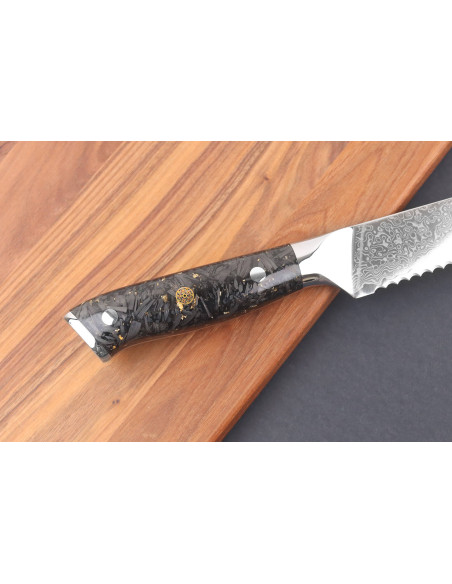 Cuchillo para pan Wusaki Sakin Damasco 10Cr 20cm con mango de fibra de carbono y hoja de oro