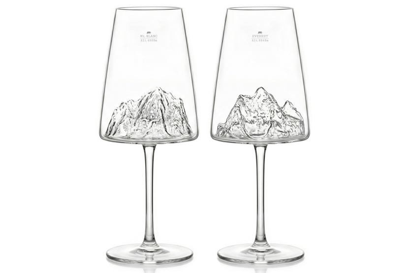 2 kpl Alaskan Maker Topographic Mont Blanc & Everest -viinilaseja Alaskan Maker Topographic Mont Blanc & Everest -viinilasit