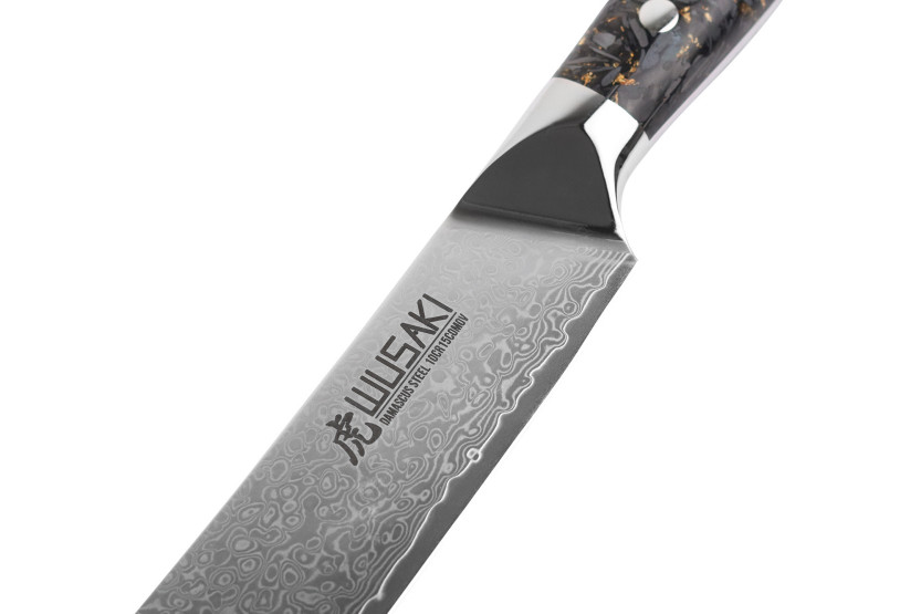 Wusaki Sakin Damaskus slagterkniv 10Cr 22cm kulfiberhåndtag med bladguld