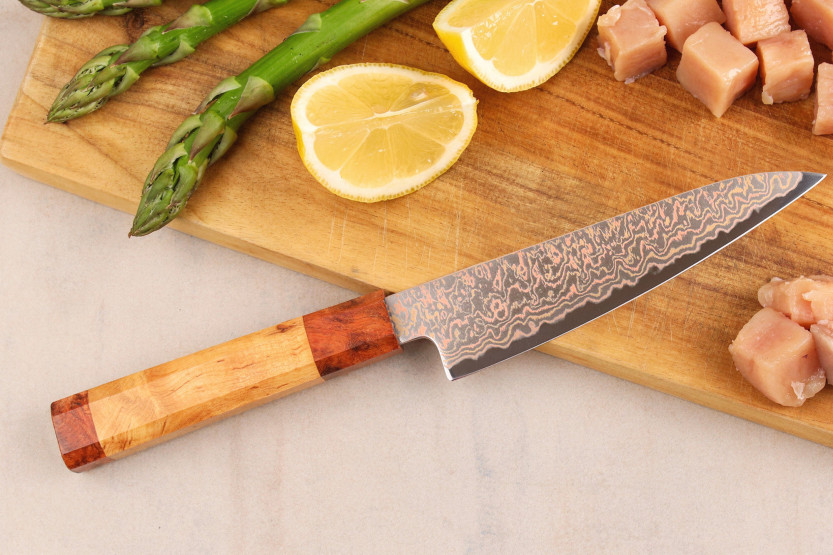14 cm Sayuto Damaskus Maple 12Cr universalkniv