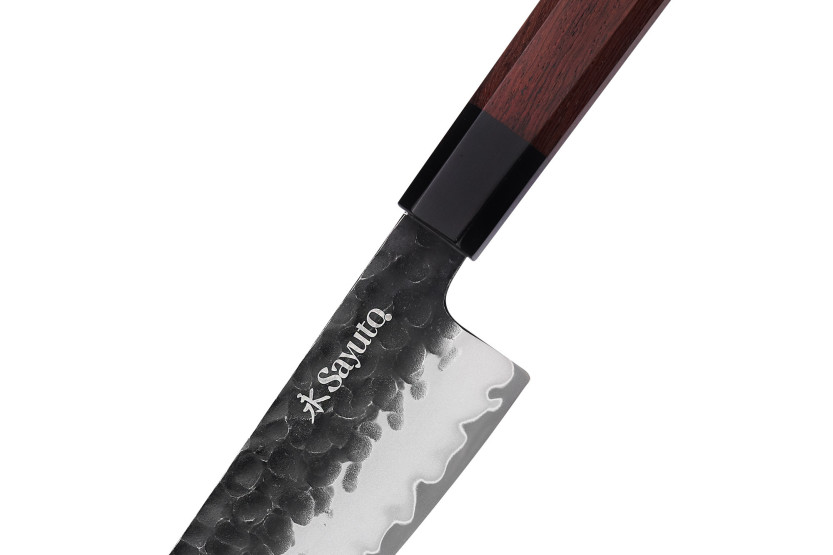 Coltello da chef martellato Sayuto Sequoia San Mai 21 cm