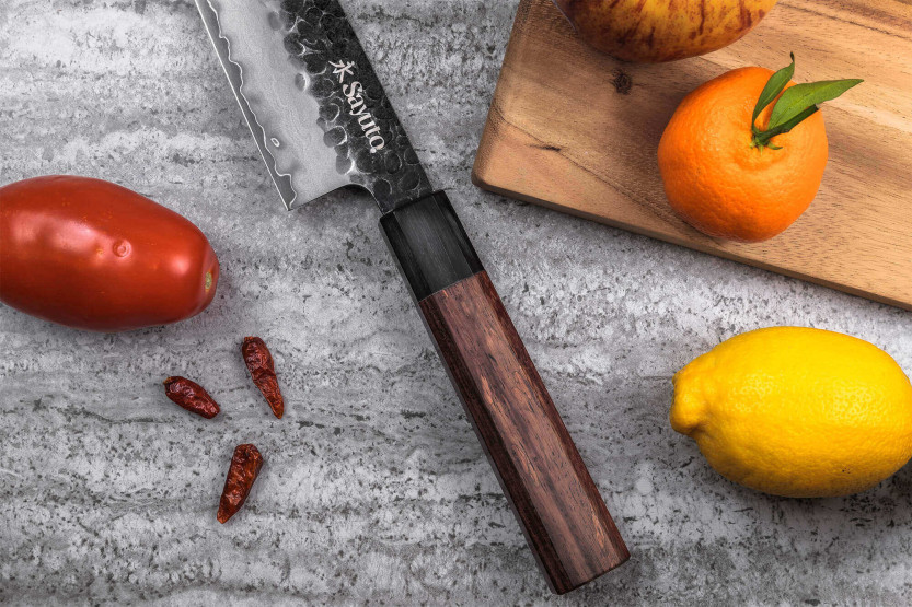 Knivset med 2 Sayuto Sequoia San Mai Santoku + Paringsknivar knivar