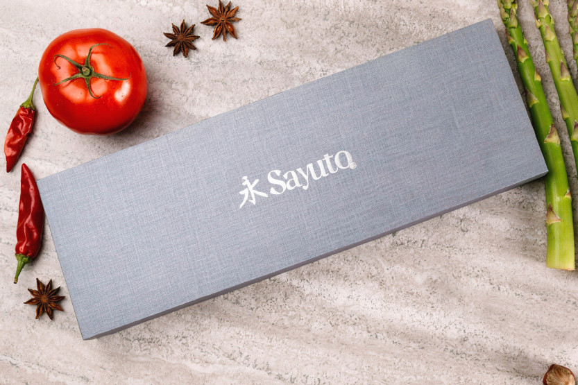 Knivset med 2 Sayuto Sequoia San Mai Chef + Skalknivar knivar