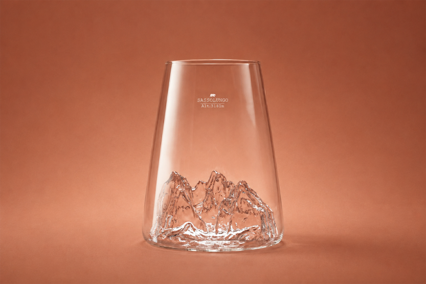 Vaso largo de cristal Alaskan Maker Topographic Sassolungo