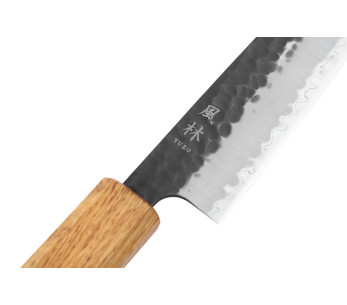 Handgjord japansk universalkniv, 15 cm, Yuzo Black AS, bränd ek 2