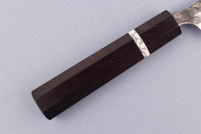Håndlavet japansk universalkniv, 15 cm, Yoshimi Kato Hyo SG2