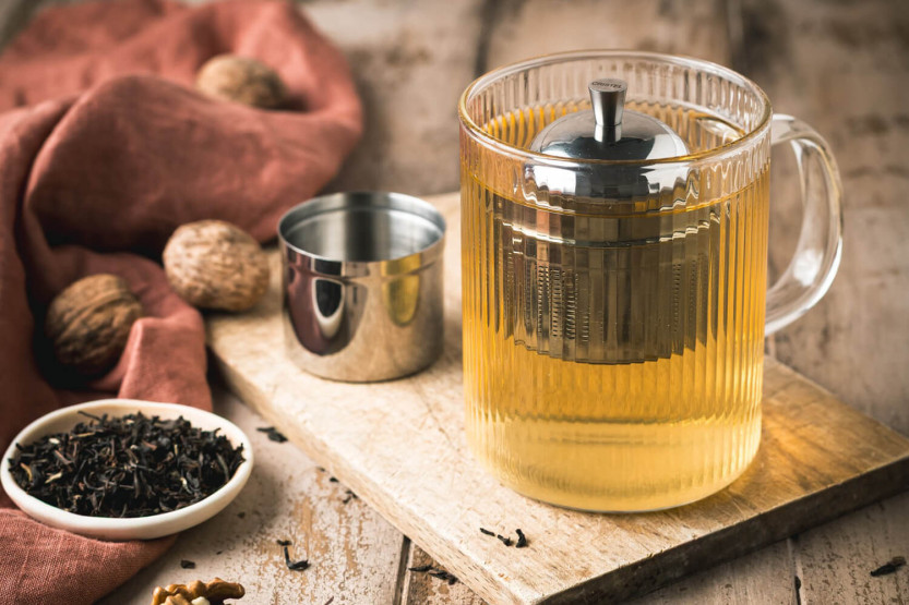 Infusor de té Cristel de acero inoxidable de 4,5 cm con soporte