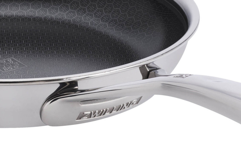 Zwilling Peak Ceraforce® HyCoat Stainless Steel and Ceramic-Coated Sauté Pan with Glass Lid, 26 cm