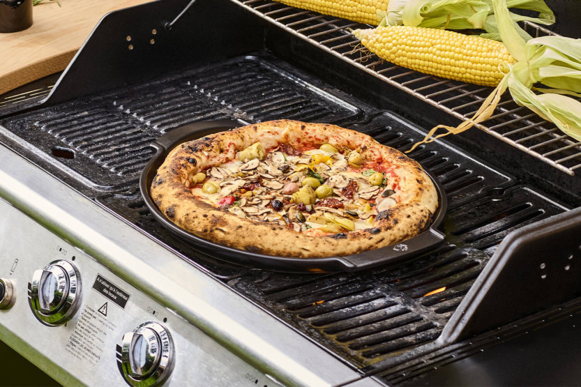 Zwarte keramische pizzaplaat Peugeot Grill to table - 34 cm