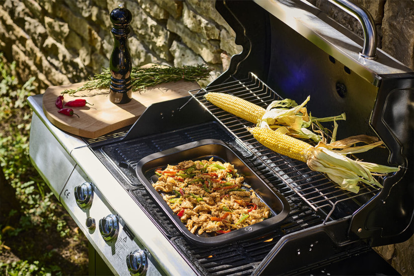 Sort, rektangulær Plancha fra Peugeot Grill to table i keramik – 43 cm