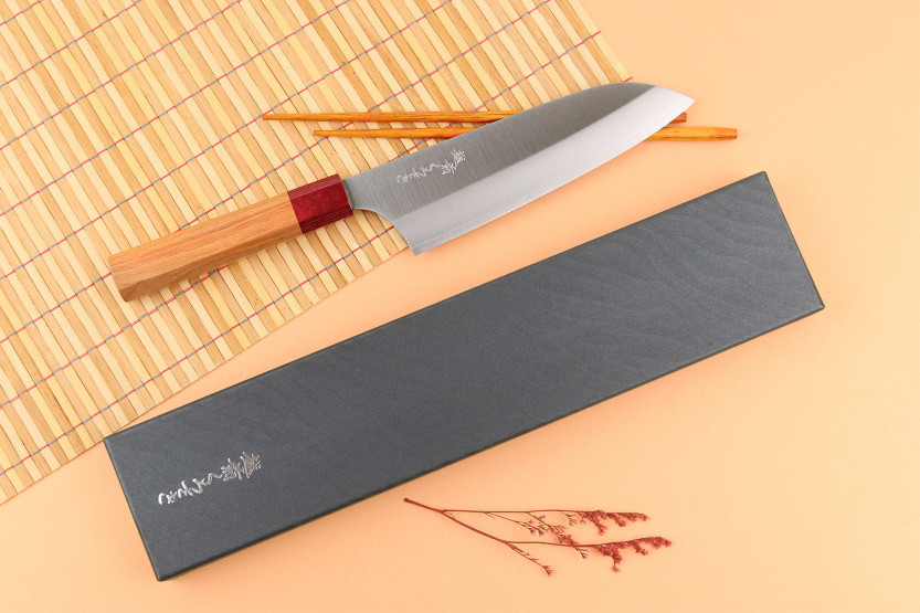 Coltello santoku giapponese artigianale Makoto Kurosaki Ryusei VG7 da 17 cm
